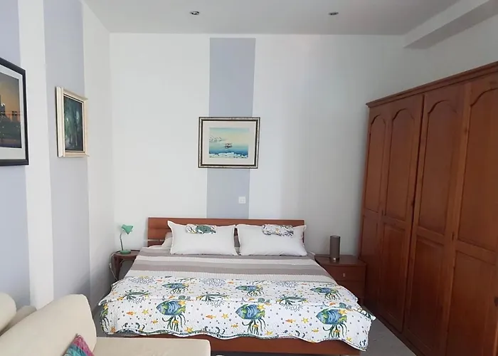 Beautiful View Apt 3